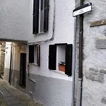 Casa Pettirosso * Оджеббио